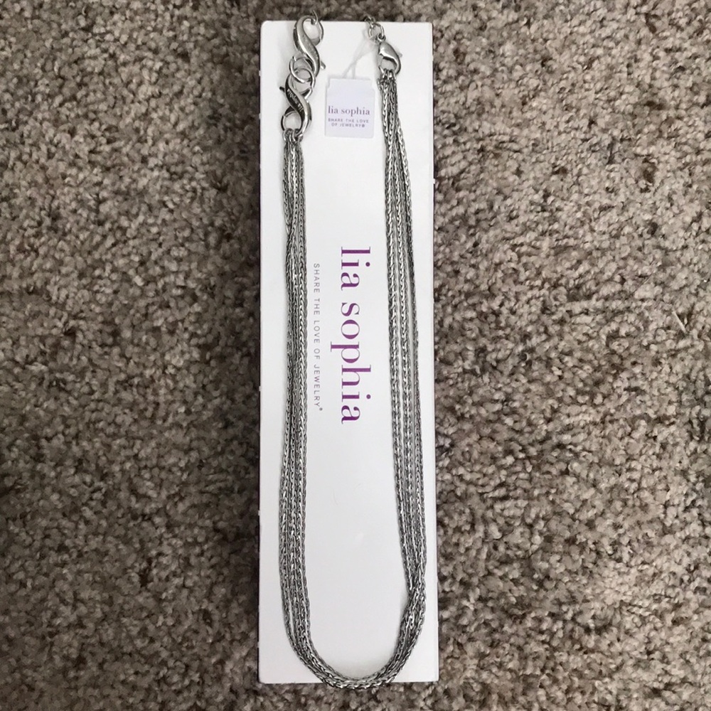 Lia Sophia necklace